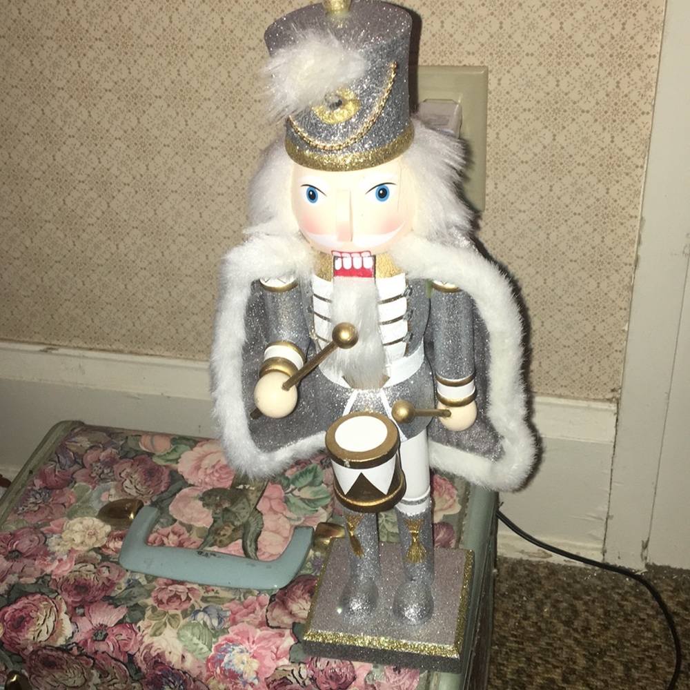 Holiday Home Nutcracker Silver White
